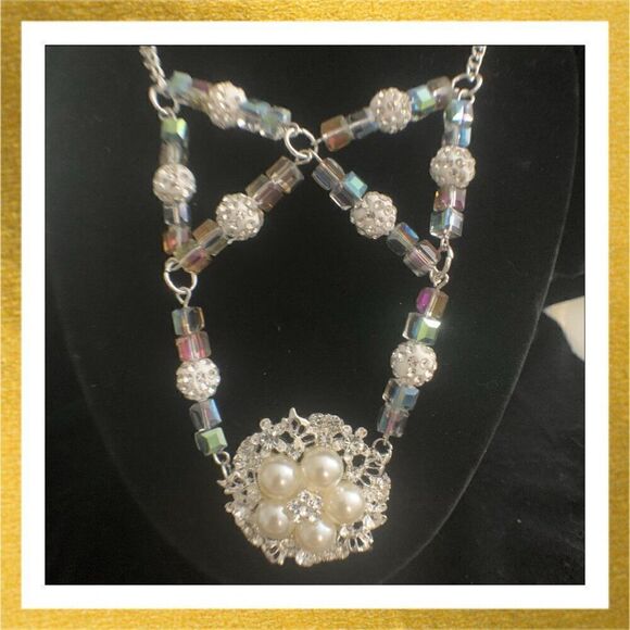 Upcycled HAND CRAFTED Rhinestone Polymer Bead PEARL Pendant STATEMENT NECKLACE - Picture 1 of 2